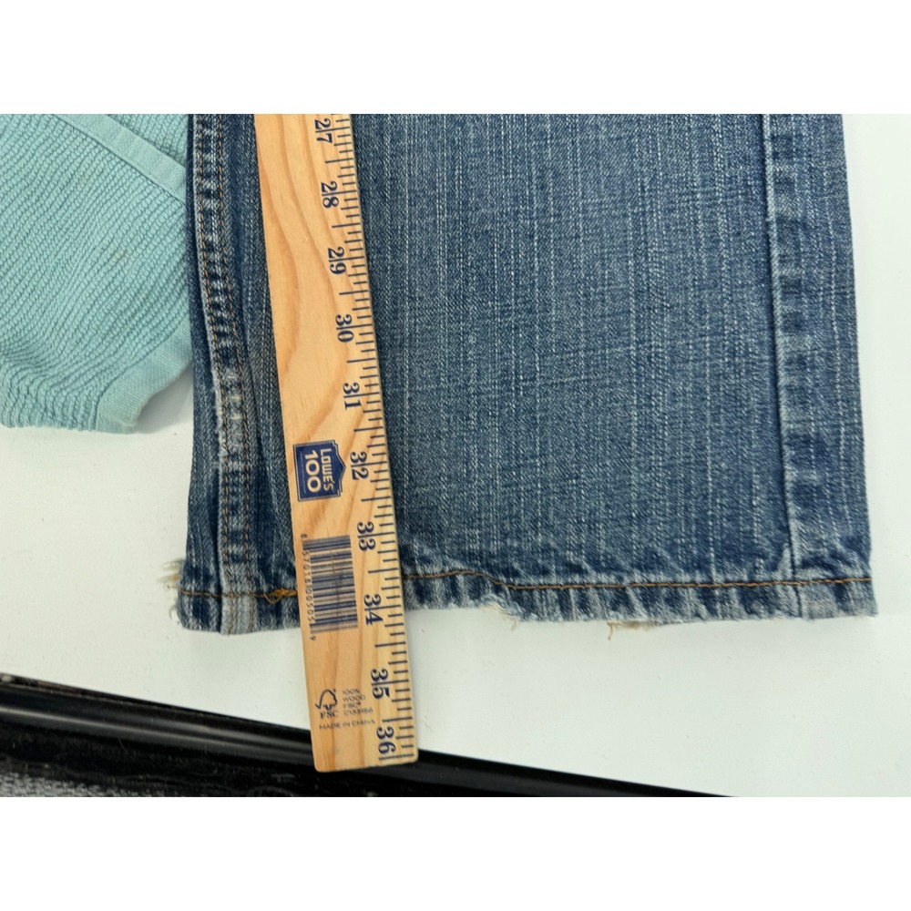 Vintage Levi's 559 Relaxed Straight Jeans Mens Size 36x34 Blue Hem Distressed - Picture 12 of 16